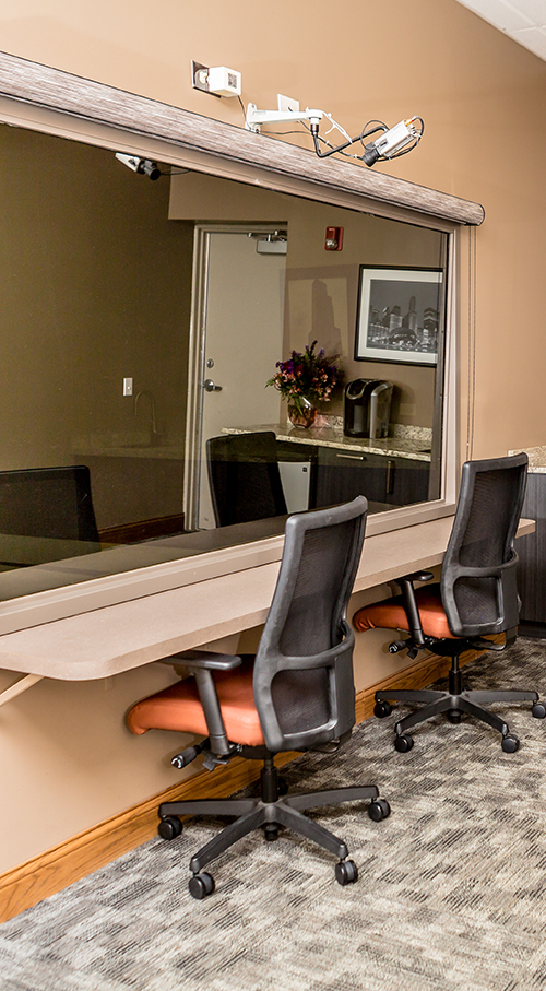 CLT2 Chicago Flex Suite
